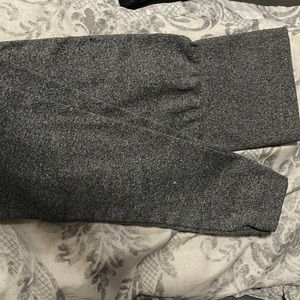 grey highwaisted leggings